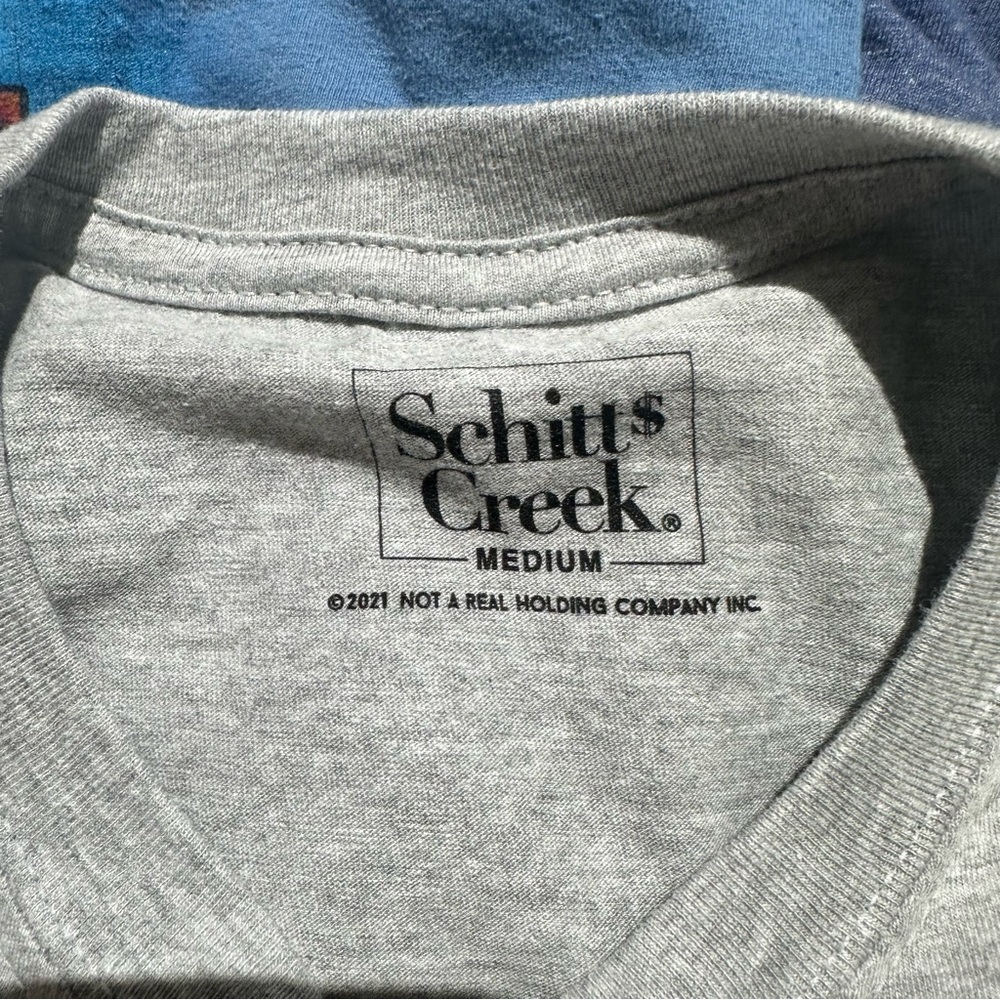 Schitts Creek T-Shirt Logo Comedy TV Show Grey Size M - Picture 2 of 4